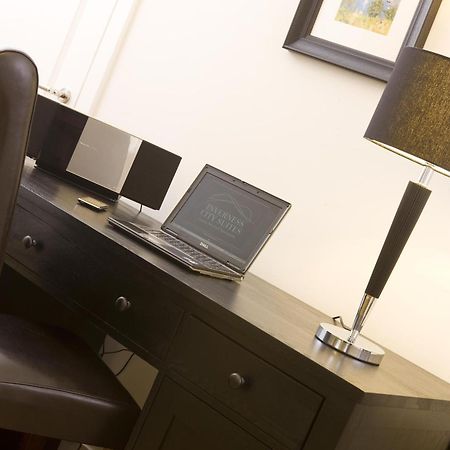 Inverness City Suites Extérieur photo