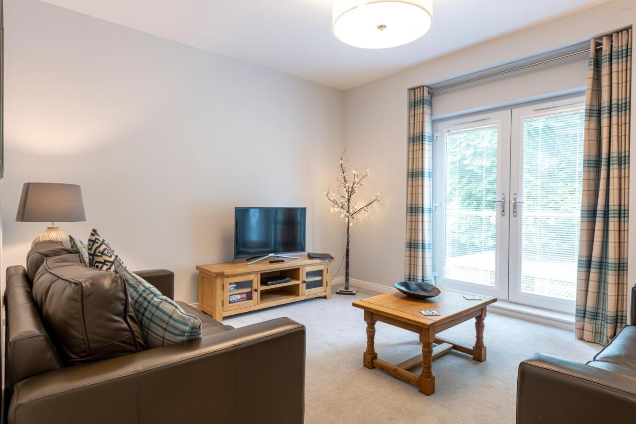 Inverness City Suites Extérieur photo