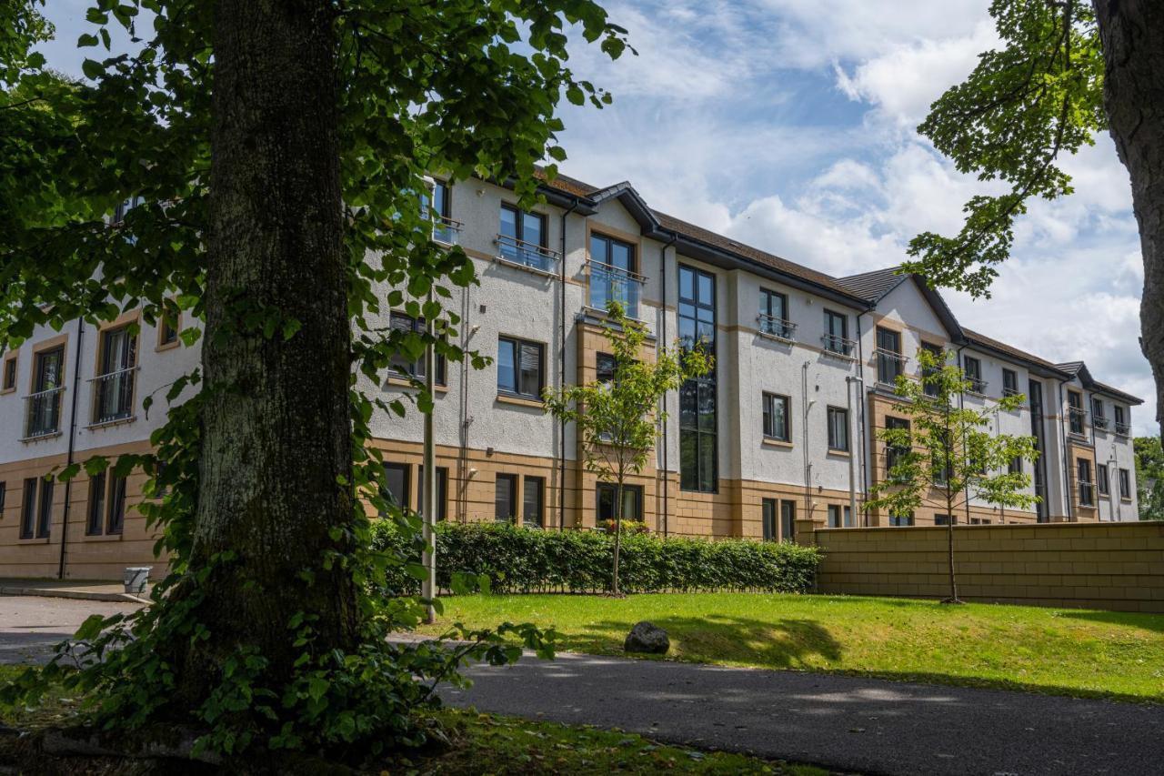 Inverness City Suites Extérieur photo