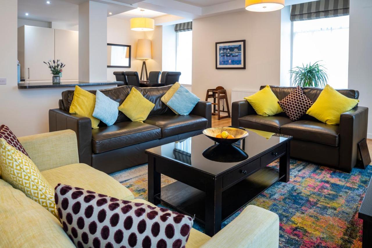 Inverness City Suites Extérieur photo