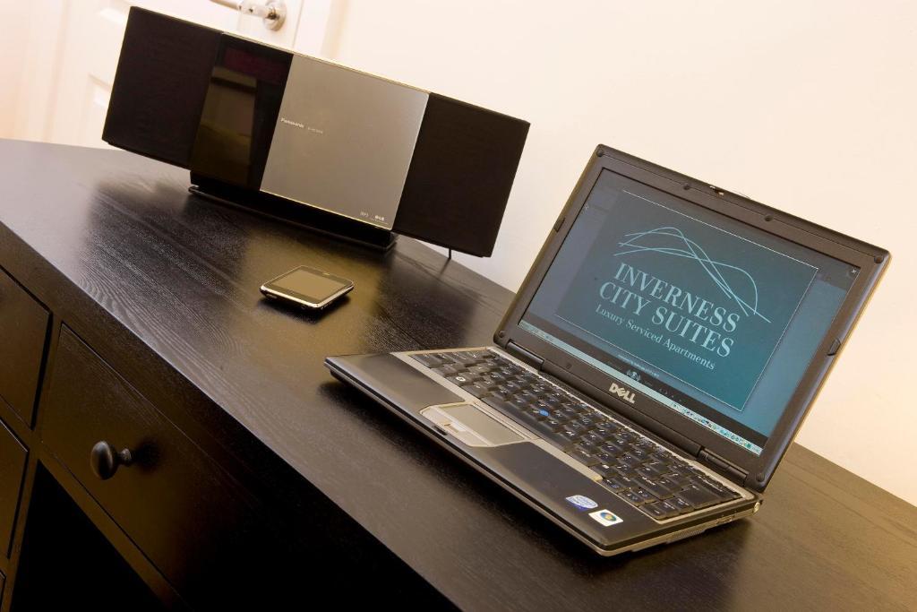 Inverness City Suites Chambre photo