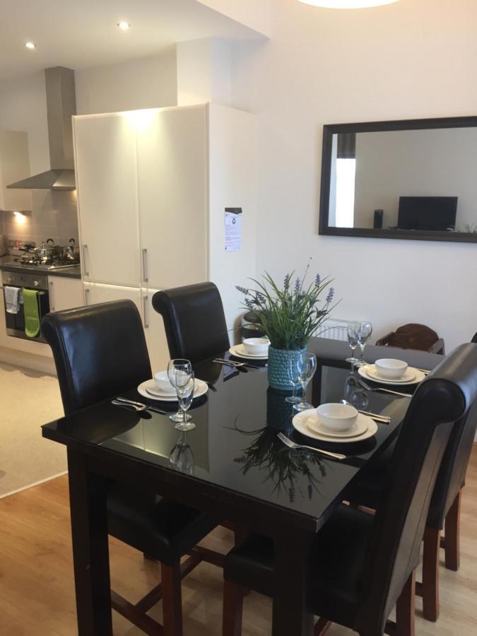 Inverness City Suites Extérieur photo